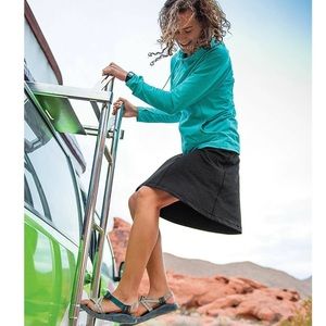 Patagonia Seabrook Skirt Dark Gray Stretch Knee Length XL